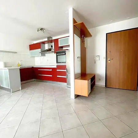 Little Sunlight Oasis Apartment